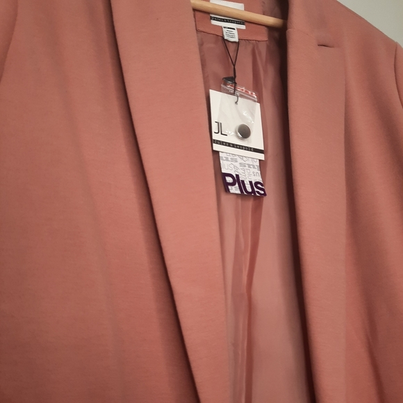 NWT Laura Plus Pink Blazer - Picture 4 of 12